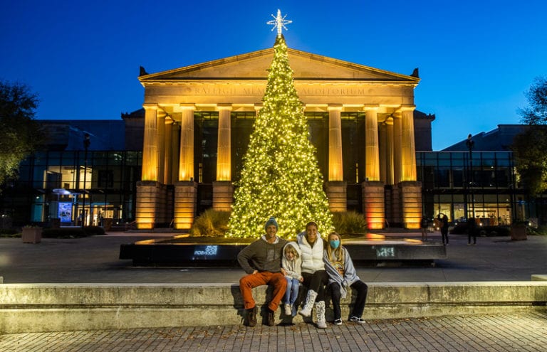 12 Amazing North Carolina Christmas Experiences To Have!
