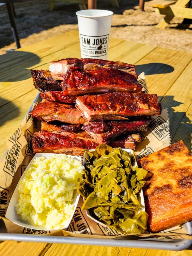 A plate of barbeque food on a table