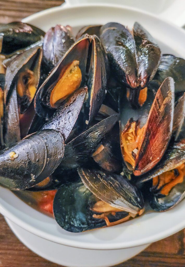 A plate of mussels at vivace north hills