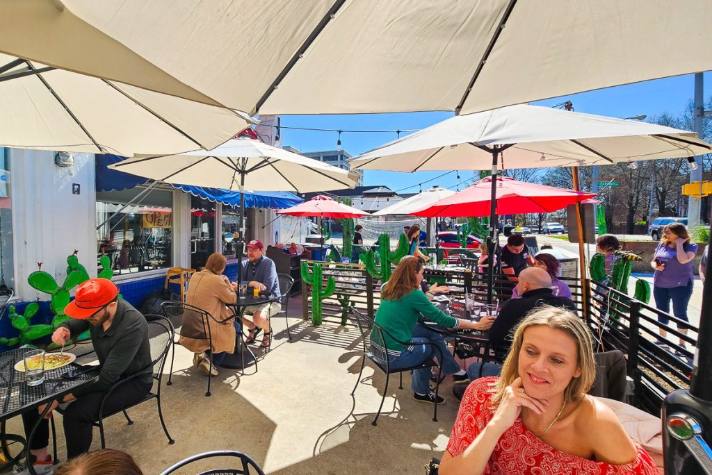 People dining on an outdoor patio