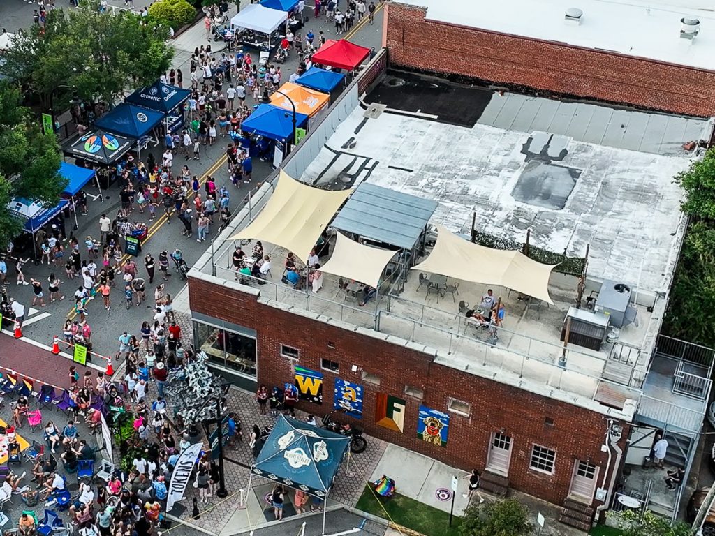 Aerial photo of a rooftop wine bar.